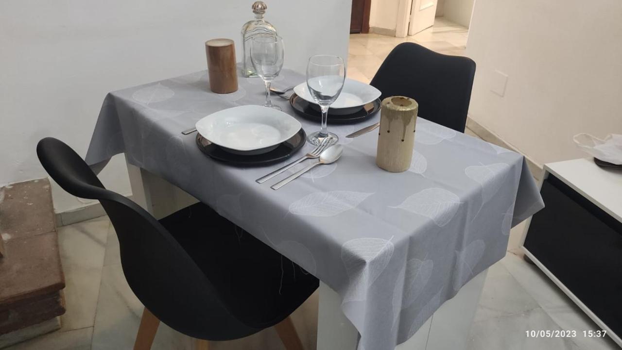 En Puerto Marina G204 Apartment